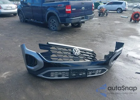 2024 Volkswagen Atlas Cross Sport Se from USA, damaged, VIN 1V2HE2CA5RC232317